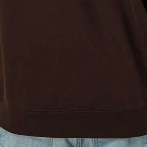 เสื้อสเวตเชิ้ตคอกลมผ้าฟลีซหนานุ่มสำหรับผู้ชาย สไตล์คลาสสิก สวมใส่สบาย เหมาะสำหรับสตรีทแวร์ ขายส่งเสื้อผ้าคุณภาพดี - Product Image 6