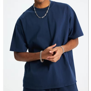 T-shirt personnalisé 320 g/m², coupe ample, haute qualité, poids lourd, tendance, pour homme. - Product Image 1