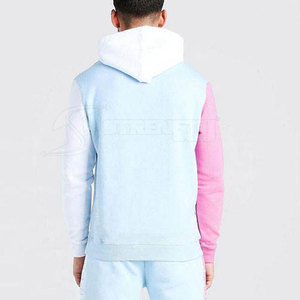 Conjunto de Sudadera con Capucha y Pantalones Cortos para Hombre, Diseño Moderno que Ofrece Movimiento Flexible y Estilo Casual Diario - Product Image 3
