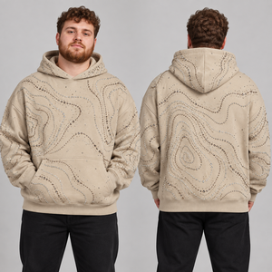 Sweats à capuche scintillants avec décoration en strass, streetwear contemporain, designs personnalisés, vêtements décontractés, style quotidien, looks urbains - Product Image 1