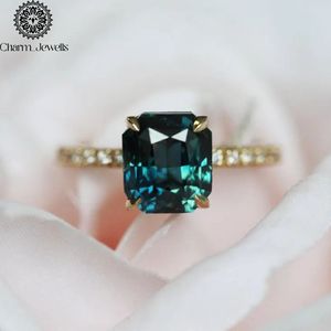 Bague de fiançailles pour femme Charm_Jewells en argent avec moissanite taille coussin, sertissage classique à griffes, style géométrique, certifiée IGI, 3 grammes - Product Image 2