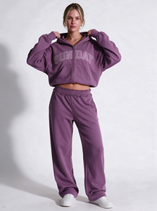 Sweat à capuche zippé pour femme, coupe carrée, couleur prune poussiéreuse, OEM, léger, color block, 100% coton molletonné, broderie, My Own Terms - Product Image 2