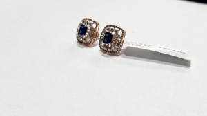 IGI Certified Premium Luxury Lab Grown Rose White Diamond Colgantes y dijes Impresionante elegante Producto de oro rosa de alta calidad - Product Image 3