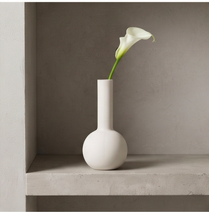 Jarrón de cerámica redondo minimalista color blanco húmedo, jarrón alto para decoración del hogar y decoración de mesa de oficina. - Product Image 4