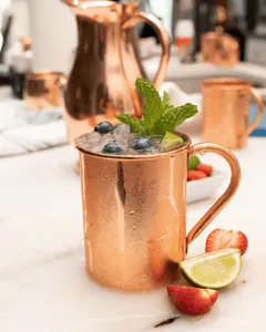 Mug à mule en cuivre de luxe, finition martelée artisanale, pour servir des boissons froides et des boissons à la mule, prix de gros - Product Image 2