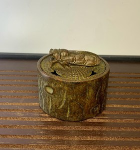 Decorative Cultural Aroma Bakhoor Incense <b>Burner</b> for Oud Chips Offering Timeless Interior Charm - Product Image 5