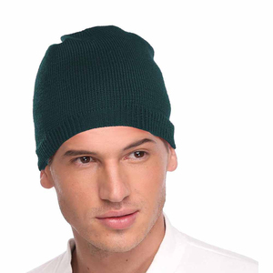 Bonnets de haute qualité pour adultes, couleur verte, coupe classique, bonnets chauds d'hiver, bonnets d'hiver de haute qualité, bonnets tricotés unis. - Product Image 1