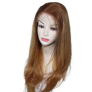 Cheveux blond cendré ombré élégant avec fermeture 5x5, offrant une texture lisse, douce, brillante, épaisse, naturelle, vibrante, tendance et moderne. - Product Image 1