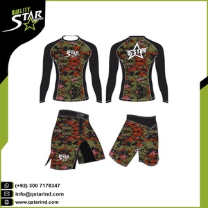 Maillots de protection (Rash Guards) en gros, personnalisables avec logo, manches courtes, unisexe, respirants, meilleure qualité, vêtements d'arts martiaux, couleurs et tailles sur mesure - Product Image 3