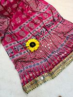 Sari en tissu Ajrakh imprimé de qualité supérieure avec travail de miroir artisanal, sari ethnique traditionnel de créateur pour femmes