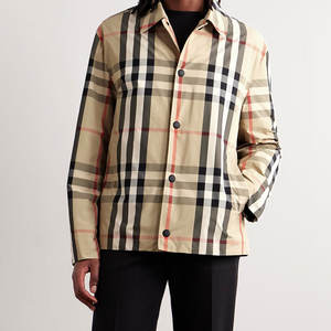 เสื้อแจ็คเก็ตไนลอนสำหรับผู้ชายแบบโค้ช ออกแบบโลโก้ของคุณเองได้ - Product Image 2