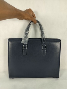 Maletín para Portátil de Negocios de Cuero Sintético PU con Correa de Hombro, Estilo Bolso de Mano, Impermeable y a Prueba de Polvo - Product Image 4