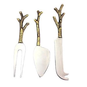 Cuchillos y esparcidores de queso con hoja chapada en plata de acero inoxidable Diseño de asta dorada Mango de latón Venta caliente Cuchillos de queso - Product Image 1