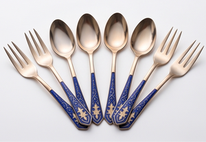 Cuillères à thé classiques en acier inoxydable avec manches en émail bleu, finition miroir plaquée or, manche long, durables, ensemble de couverts de mariage - Product Image 5