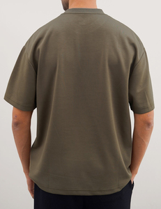 Camiseta Oversize Lavada 100% Algodón Cuello Redondo Manga Corta Color Sólido Uso Casual Camiseta con Logo Personalizado Para Hombre - Product Image 3