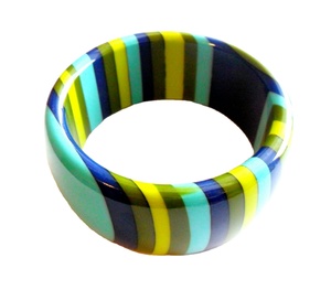 กำไลเรซิ่นแฟชั่นทันสมัยจากอินเดีย กำไลทำมือสำหรับผู้หญิงและเด็กผู้หญิง ลุคคลาสสิกจากอินเดีย - Product Image 5