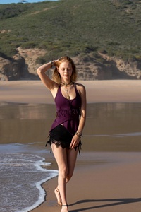 Top Halter de Algodón Hecho a Mano con Flecos de Macramé Intrincados, Estilo Boho, para Mujer, Uso Diario, Precio de Mayoreo - Product Image 2