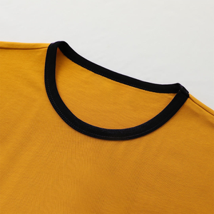 Camiseta Alpha Old Gold con Letras Griegas Impresas y Bordadas, Camiseta Universitaria de Algodón y Poliéster Unisex, Proveedor de Ropa al por Mayor con Logotipo OEM - Product Image 5