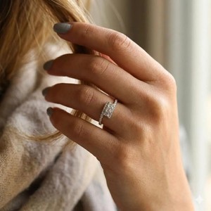 Wonderful IGI Certified Princess & Round Lab Diamond 10K 14K 18K Solid Gold Moissanite <b>Three</b> Stone Bypass Ring Engagement Band - Product Image 6
