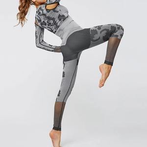 Ensemble de vêtements de sport pour femmes, 2 pièces, pantalon de yoga, tenue de sport, vêtements de fitness, vêtements de sport sans couture, ensemble de yoga pour femmes, vêtements de sport pour la salle de sport - Product Image 5