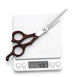 ชุดกรรไกรตัดผมมืออาชีพ พร้อมใบมีดสแตนเลสญี่ปุ่น อุปกรณ์ร้านทำผม คุณภาพเกรด A+ - Product Image 6