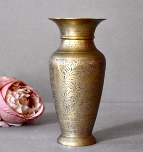 Jarrones de Aluminio Modernos y Clásicos para Sofá, de Alta Calidad, con Diseño y Acabados Personalizables, para Decoración del Hogar y Jardín - Product Image 3