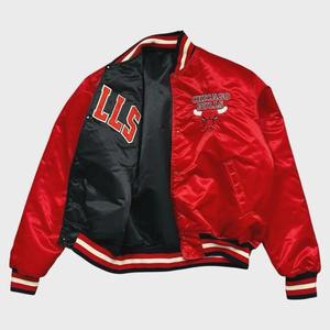 Chaqueta Chicago Varsity Letterman para Hombre, Reversible, Satén Rojo y Negro, Chaqueta Bull - Product Image 4