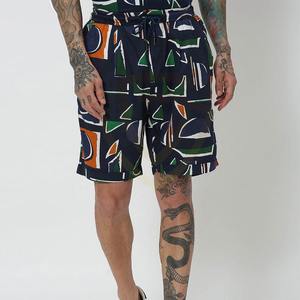 Nouveauté, shorts pour hommes avec logo personnalisé OEM, shorts en molleton uni de qualité supérieure, écologiques, décontractés, pour hommes - Product Image 1