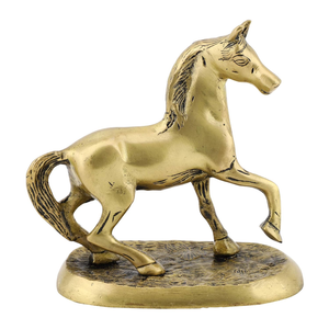 Figura Decorativa de Caballo en Metal con Acabado Dorado Antiguo, Escultura de Caballo Galopante con Detalles Grabados, Elegante Adorno Animal - Product Image 4