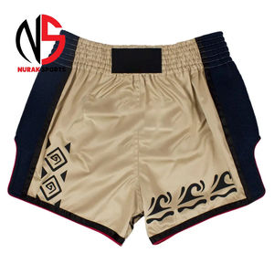 Shorts de Muay Thai pour hommes de qualité supérieure, légers, prix de gros, entièrement personnalisables, anti-plis, avec design tendance. - Product Image 6