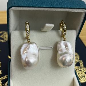 ต่างหูมุกน้ำทะเลธรรมชาติ สไตล์เรียบง่าย ยาว ดีไซน์เฉพาะตัว  แบบป่า  งานแฮนด์เมด - Product Image 3