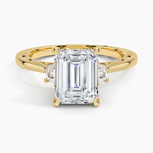 แหวนหมั้นเพชร POOJA DIAMOND ทรงมรกต ประดับเพชรแล็บโกรว์สามเม็ด ทอง 14K ดีไซน์วงแหวนซ่อน ประดับเพชรทรงพระจันทร์เสี้ยวด้านข้าง ได้รับการรับรองจาก IGI - Product Image 1