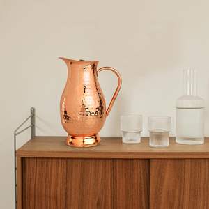 Pichet à eau en cuivre pur 70 onces, fait main, martelé, grande carafe, bienfaits ayurvédiques, style vintage pour la maison et les cadeaux - Product Image 3