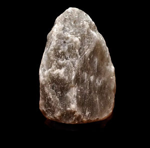 Lámparas de Sal Gris del Himalaya de Primera Calidad, Forma Natural, 2-3 Kg, con Base de Madera, a Precio de Fábrica Directo - Product Image 4