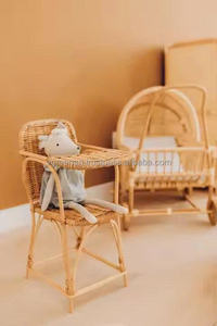 Juguete suave de silla alta barato al por mayor para niñas juguetes de Vietnam con función de muñeca de silla alta - Product Image 2