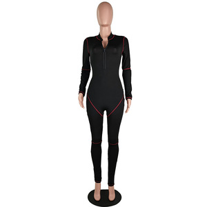 Mono de manga larga con cuello en V para mujer, negro, de cintura alta, ajustado, de spandex y nailon, para discoteca, con ribete rojo y detalle de cremallera - Product Image 4
