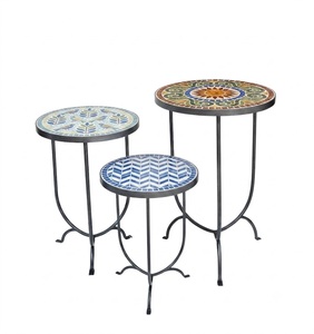 Ensemble de tables d'appoint rondes en mosaïque métallique, support de plantes d'extérieur, décoration de patio vintage marocaine - Product Image 1