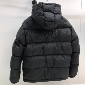 เสื้อแจ็คเก็ตพัฟเฟอร์คุณภาพสูง แห้งเร็ว ใส่สบาย สำหรับทุกเพศ ราคาขายส่งจากโรงงาน รับผลิตตามสั่ง ออกแบบสีได้ - Product Image 3