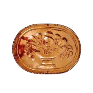 Plateau de service rond en cuivre gravé vintage avec bordure décorative pour hôtels de luxe, restaurants et événements festifs - Product Image 4