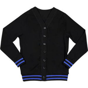 Cardigan en tricot patchwork style universitaire Zeta pour femme, hiver, dentelle brodée, tenue universitaire pour sororités et fraternités - Product Image 1
