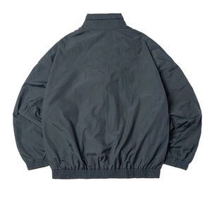 โรงงานผลิตซิปตามสั่ง เสื้อแจ็คเก็ตกันลมแบบมีฮู้ดสำหรับฤดูร้อนและกิจกรรมกลางแจ้ง ทำจากไนลอน ขายส่ง - Product Image 4