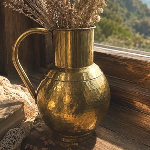 Carafe en cuivre style antique pour bar, jus, vin, grande carafe en métal finition dorée, pichet fait main à prix abordable - Product Image 2