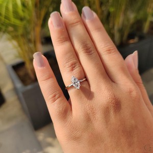 Anillo solitario romántico con diamante de talla marquesa de 1,01 quilates para mujer, joyería fina de oro blanco de 14 quilates, para ocasiones de fiesta, para amantes - Product Image 5