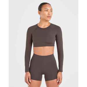 Haut court marron à manches longues pour femme, col rond, couleur unie, pull respirant, haut de sport - Product Image 1