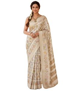 ผ้าไหมทอพิชไว ดีไซน์อินเดียสุดพิเศษ พร้อมเสื้อคลุมแฟชั่นทันสมัย เหมาะสำหรับงานปาร์ตี้ฤดูหนาว งานดิวาลี งานแต่งงาน และงานพิธีกรรมอื่นๆ - Product Image 1