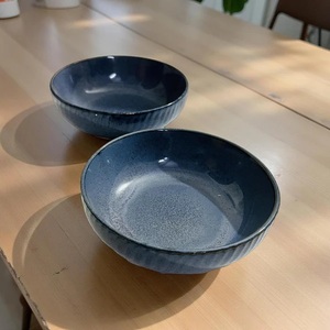 Elegante Juego de Tazones de Cerámica Azul Marino, Exterior Texturizado, Interior Brillante, Duradero, Apto para Alimentos, Perfecto para Aperitivos, Sopa y Comidas Elegantes - Product Image 2