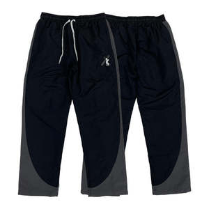 Ensemble de survêtement sportif personnalisé, coupe-vent, séchage rapide, avec logo brodé et fermeture éclair, idéal pour le jogging en extérieur et la mode urbaine - Product Image 3