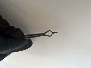 Pince à épiler pour extensions de cils, nouvelle conception, personnalisée, la plus vendue, avec ouverture angulaire stratégique et séparateur de lames - Product Image 5