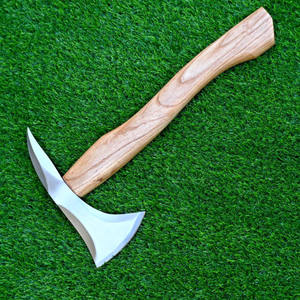 Hache viking multifonction artisanale industrielle en acier haute teneur en carbone, manche en bois de frêne, fourreau en cuir, par Steel Craft International - Product Image 4