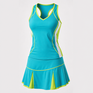 Uniforme de tenis para mujer diseñado con tela ligera de alto rendimiento y un ajuste flexible para movimiento rápido en la cancha de tenis. - Product Image 1